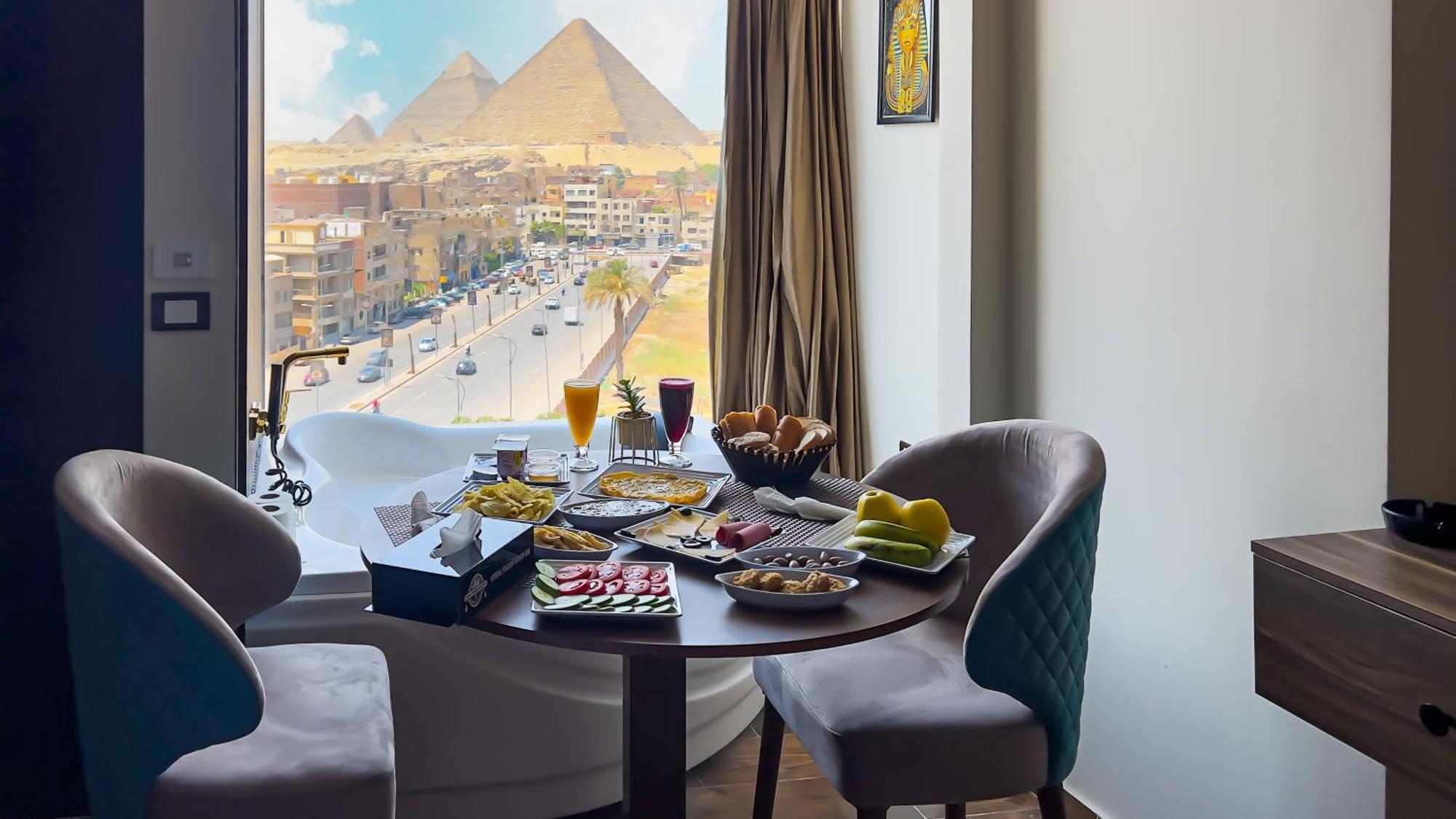 Bed and Breakfast Imperial Pyramids Heights View Nazlet el-Sîsi Zewnętrze zdjęcie