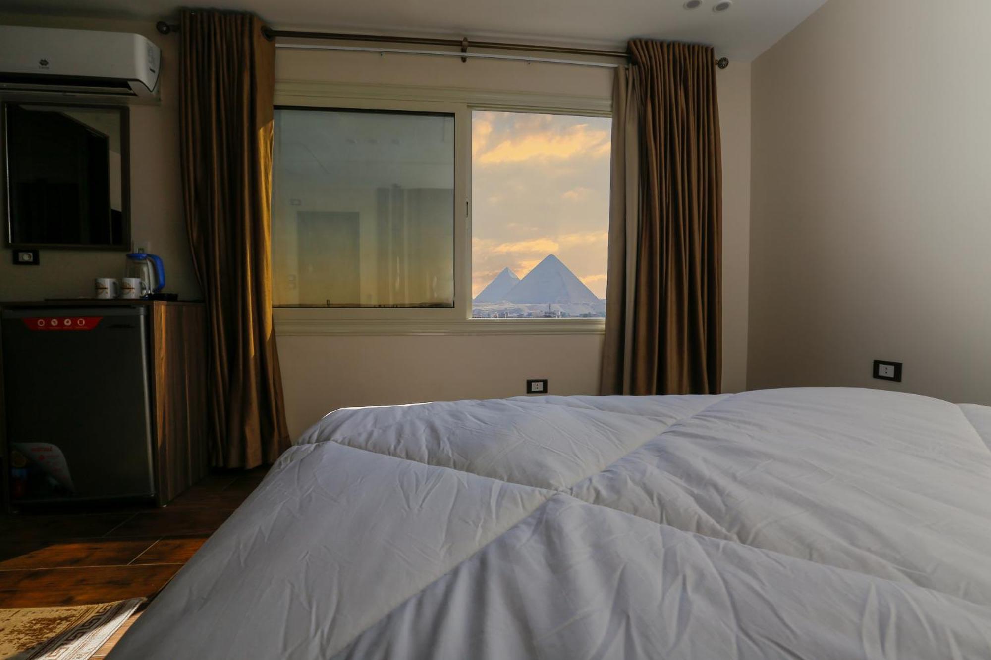 Bed and Breakfast Imperial Pyramids Heights View Nazlet el-Sîsi Zewnętrze zdjęcie